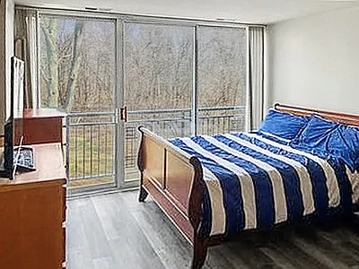1833 Four Lakes Ave #2M — Photo 8