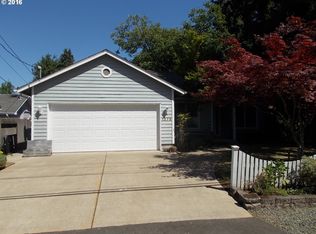 1275 N Park Ave, Eugene, OR 97404