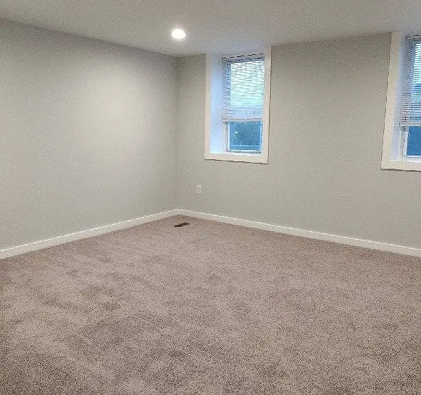 1731 Maryland Ave — Photo 9