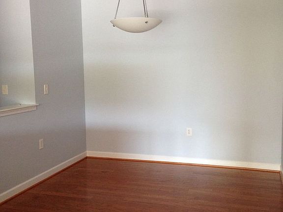 2nd image of 230 Nat Turner Blvd S APT 2000