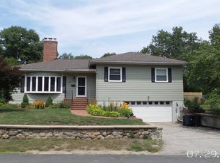 40 Cochrane Cir, Methuen, MA 01844