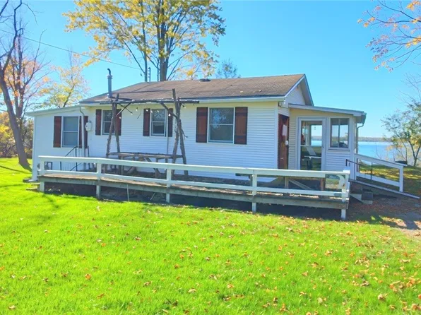 4829 Springport Cove Rd, Cayuga, NY 13034