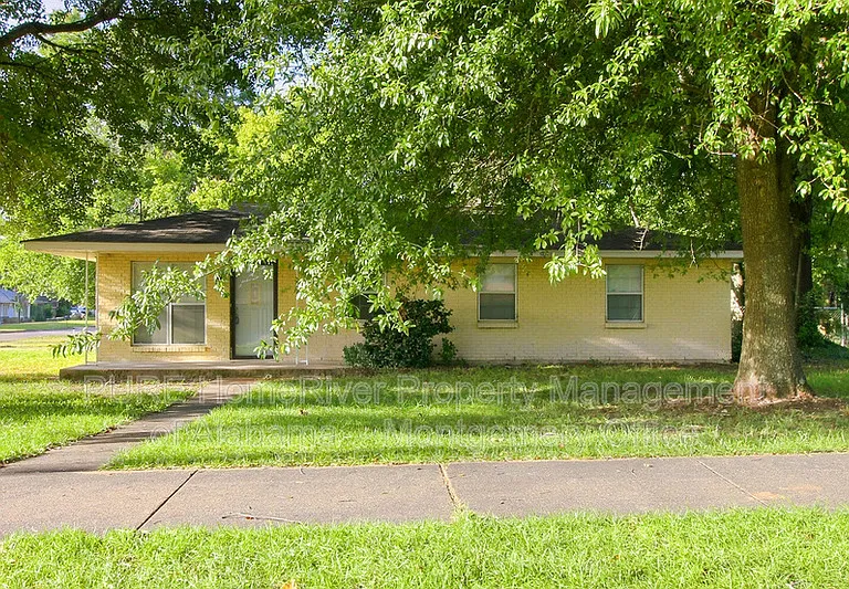 5818 Wares Ferry Rd — Photo 2