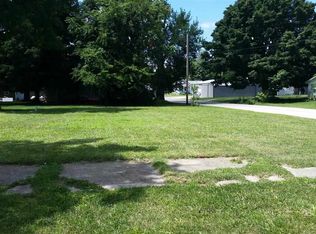 627 N Race St, Princeton, IN 47670