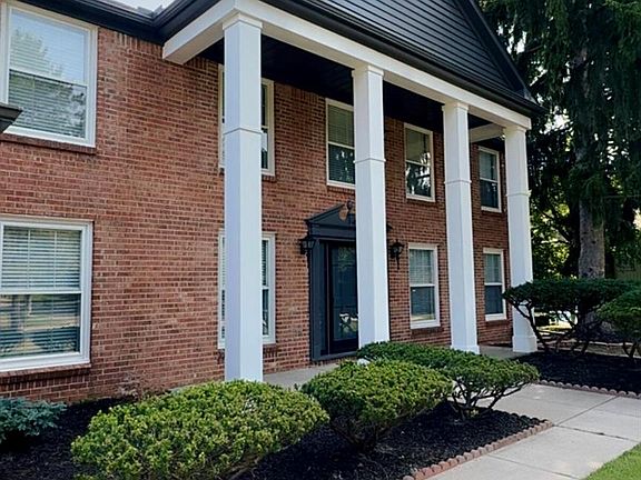 3rd image of 5396 Provincial Dr