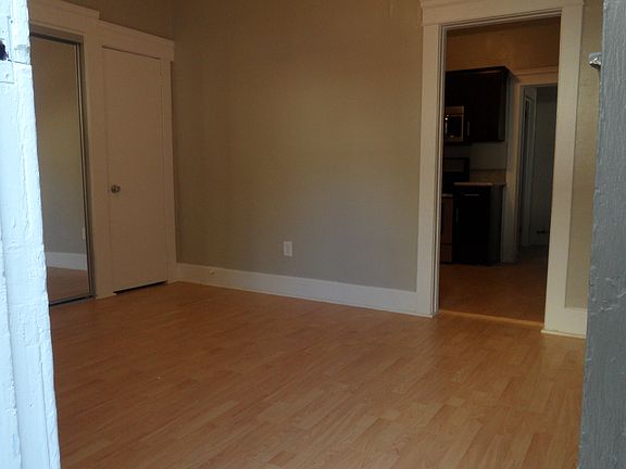 3rd image of 1166 W Edgeware Rd
