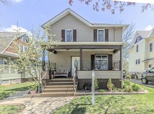 513 N 8th St, Watertown, WI 53094