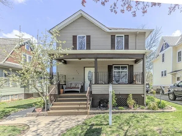 513 North 8th STREET, Watertown, WI 53094