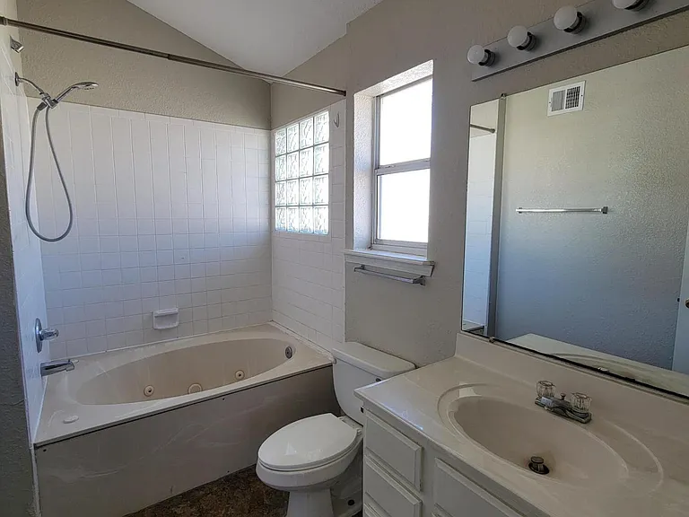 3200 Mountain Ridge Dr — Photo 38