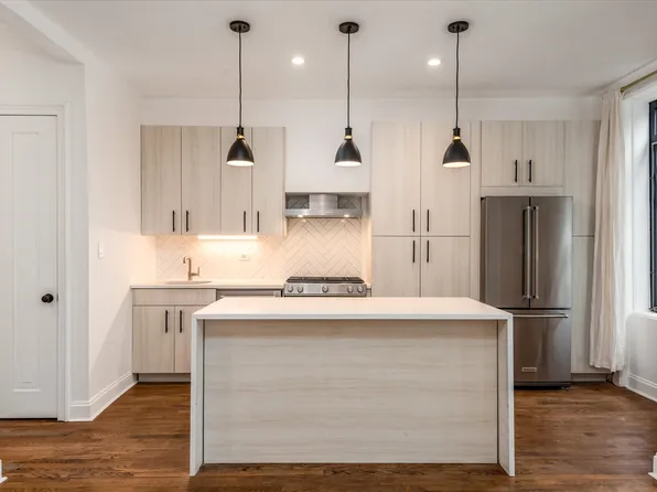 59-32 Grove Street image 3 of 23