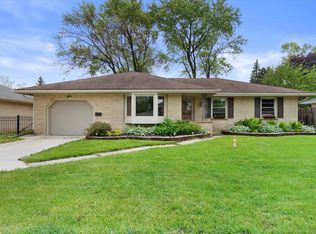 7111 W Tripoli Ave, Milwaukee, WI 53220