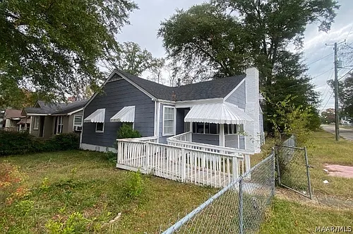 3577 Whiting Ave Photo 1