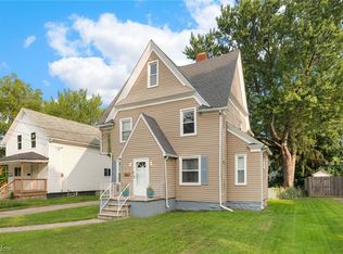 506 W 27th St, Lorain, OH