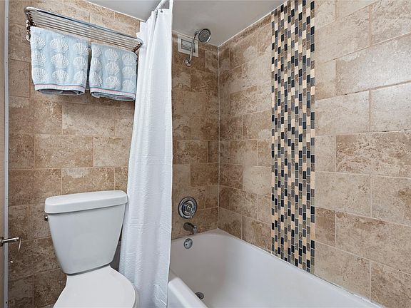 4th image of 4040 Galt Ocean Drive #303