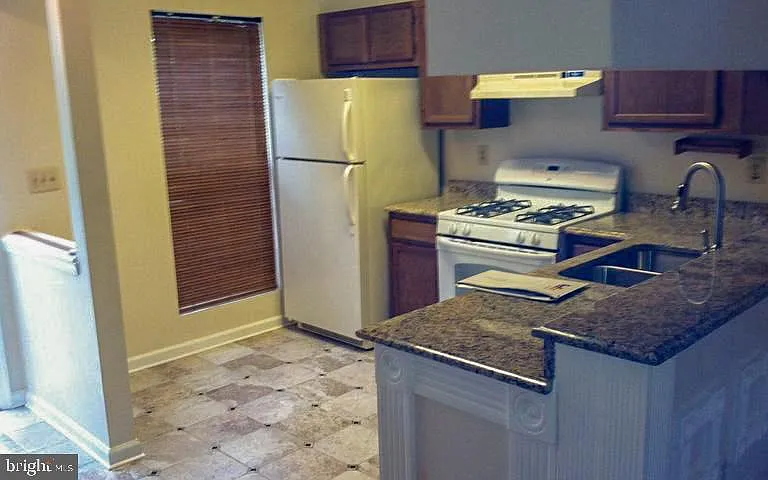 7130 Tolliver St — Photo 14
