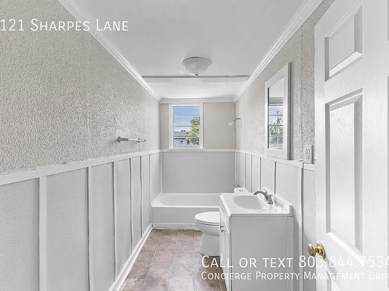 1121 Sharpes Ln — Photo 14