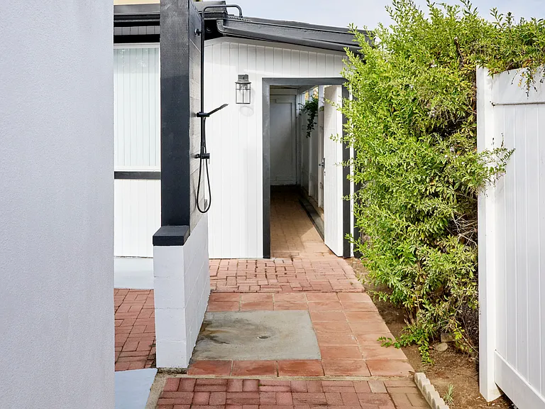 1112 S Myers St #B — Photo 3