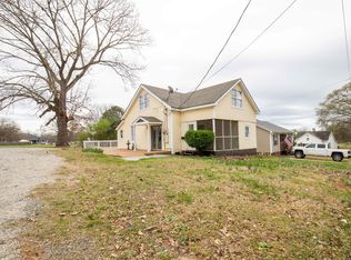 204 Smith St, Clover, SC 29710