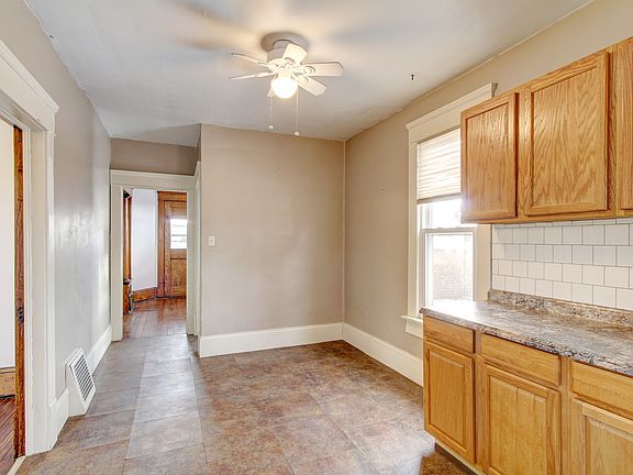 Spacious eat in kitchen