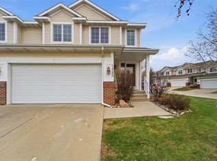 1485 Springs Dr, Pleasant Hill, IA 50327