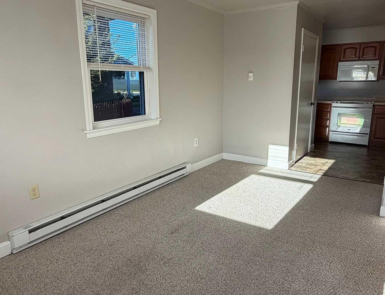 2 bed, $1,350 — Photo 4