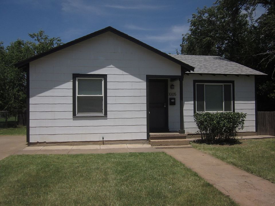 1st image of 1005 8th Ave