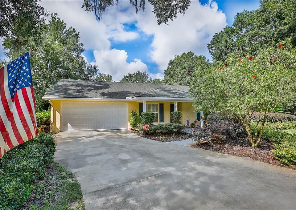 1st image of 31092 Lochmore Cir