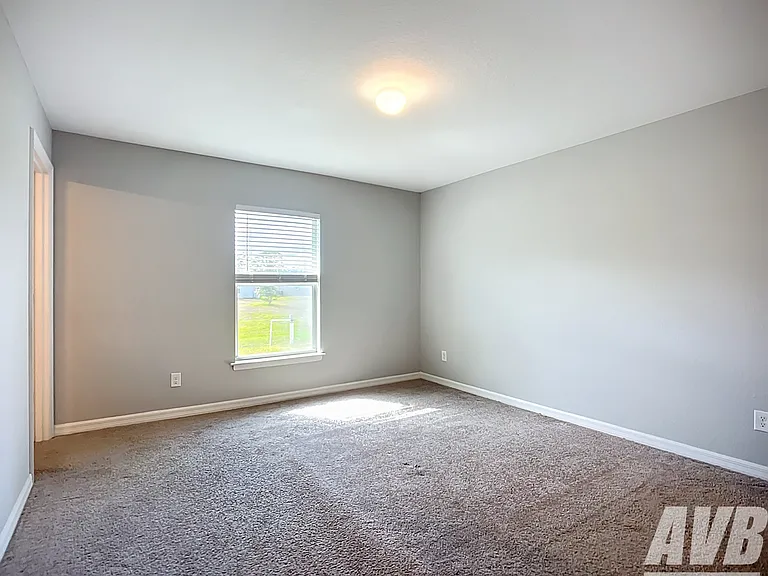 5248 Bond Rd — Photo 29