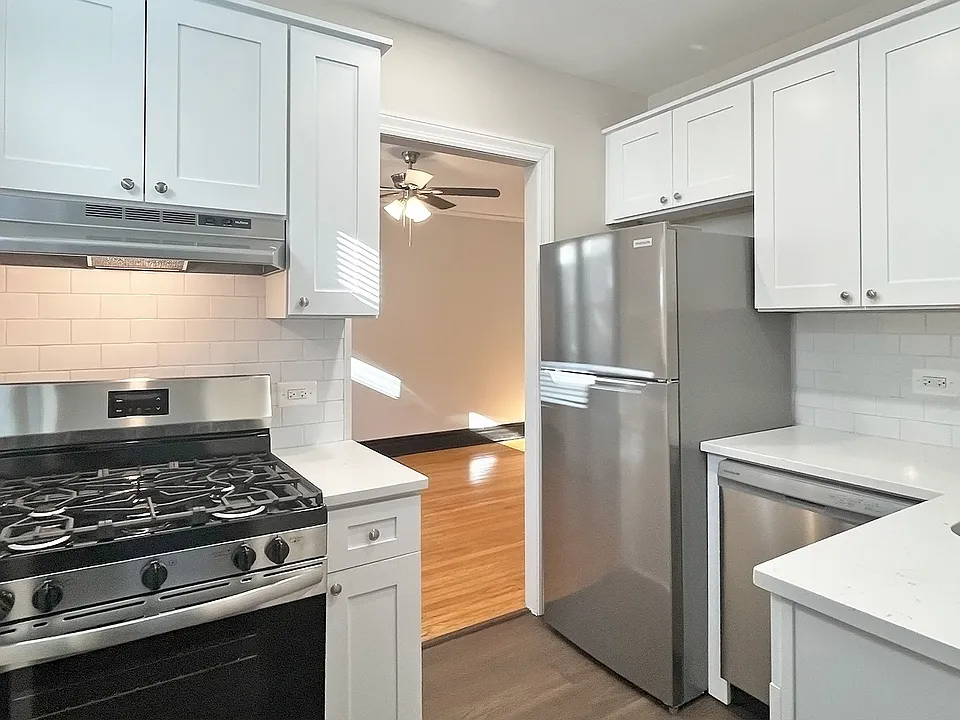 326-334 S. Austin Blvd.