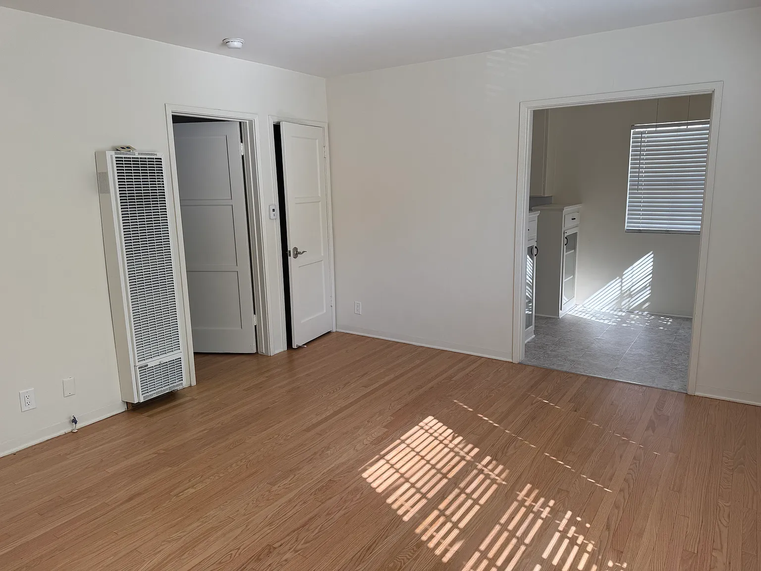 1 bed, 650 sqft, $1,900 — Photo 2