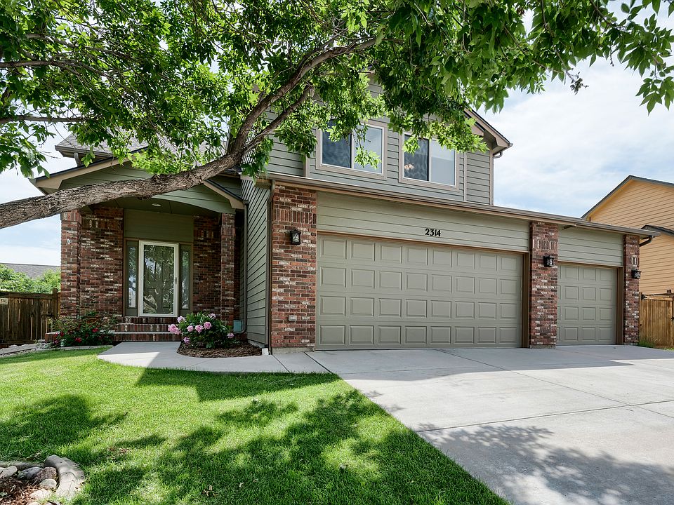 1st image of 2314 72nd Avenue Ct