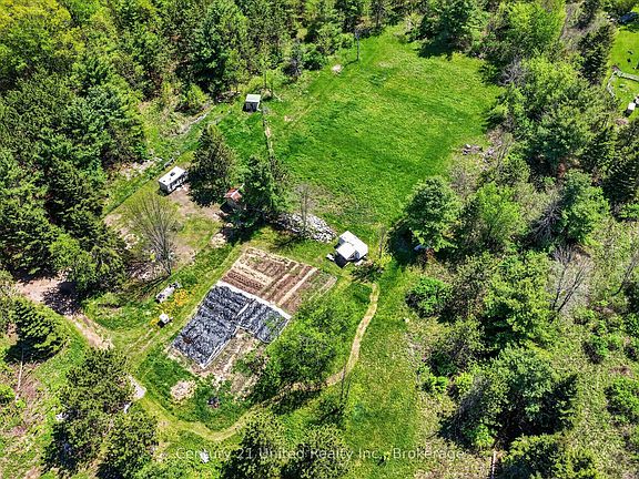 2nd image of 354B Marble Point Rd