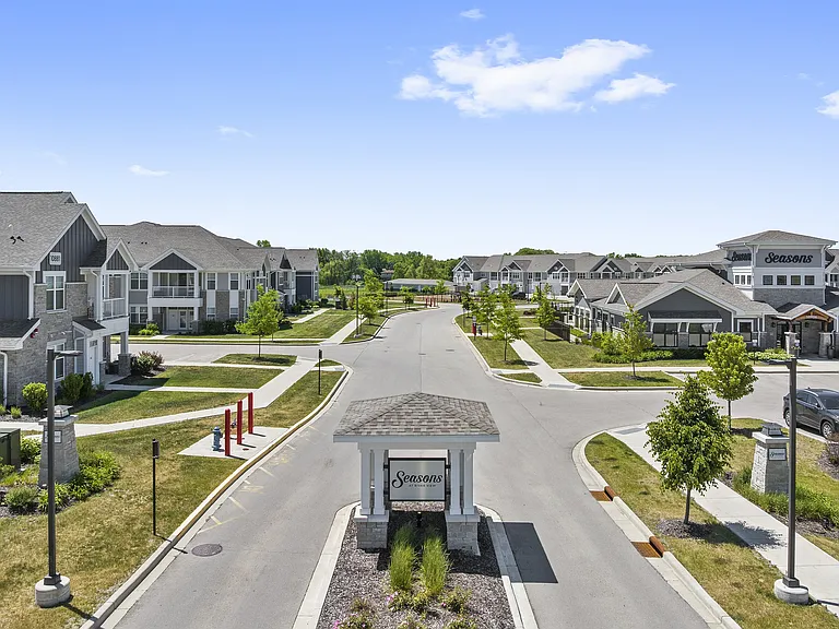 Seasons at River View Community Entrance