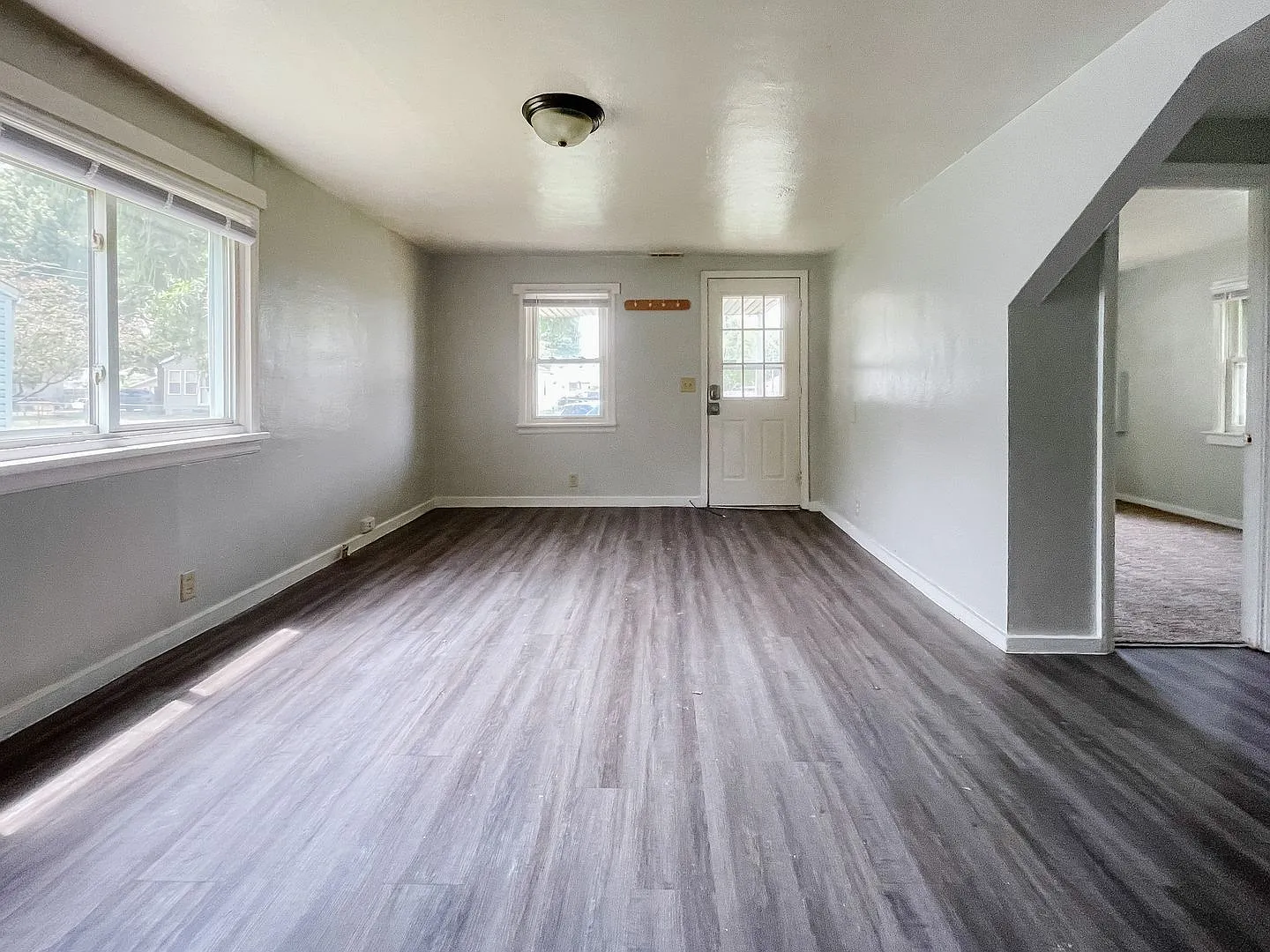 For Rent: 2118 S Penn St. 2 Bedroom 1 Bathroom Home Coming Soon! Washer/Dryer Hook Ups! Pet Frien... — Photo 4