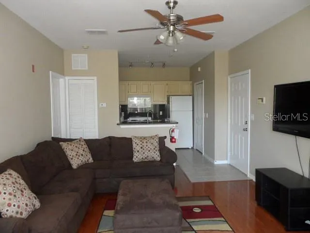 8927 Legacy Ct #201 — Photo 3