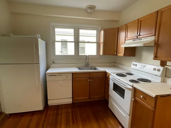15 Egerton Rd #1, Arlington, MA 02474