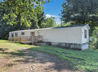 5624 R & R Farm Rd, Connelly Springs, NC 28612