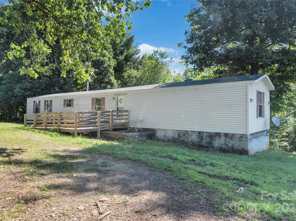 5624 R & R Farm Rd, Connelly Springs, NC 28612