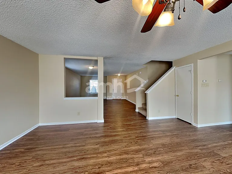3110 Brandenburg Dr — Photo 9
