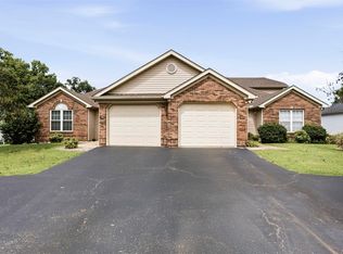 210 Lost River Ln, Bowling Green, KY 42104
