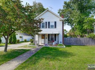 114 Jackson St, Wanaque, NJ 07420