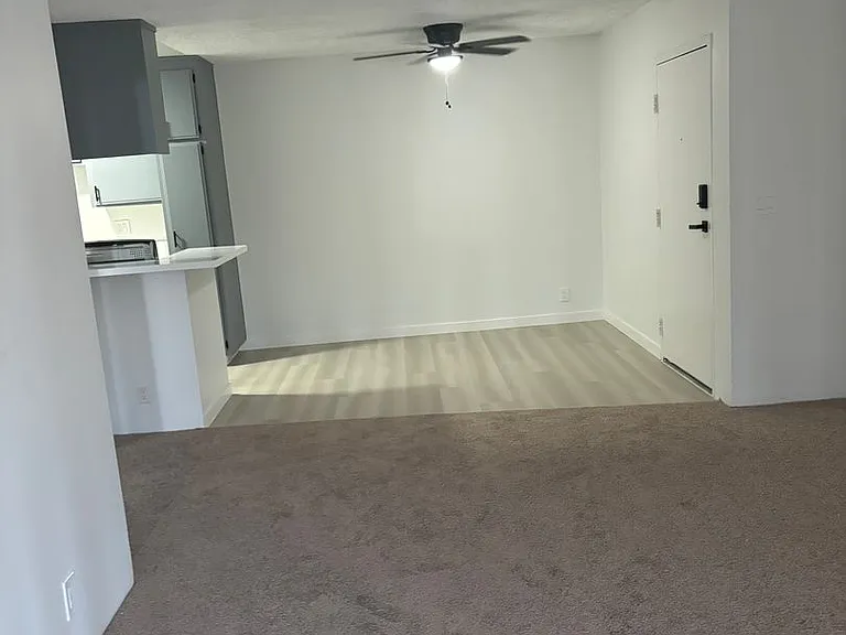 WOODCREST APARTMENTS — Photo 22