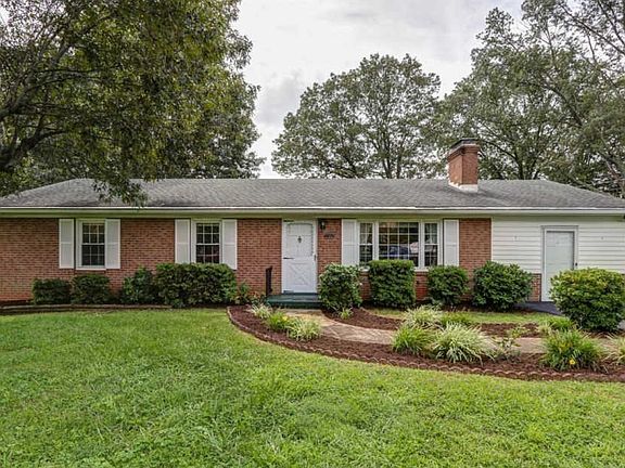 2nd image of 112 Long Pine Dr