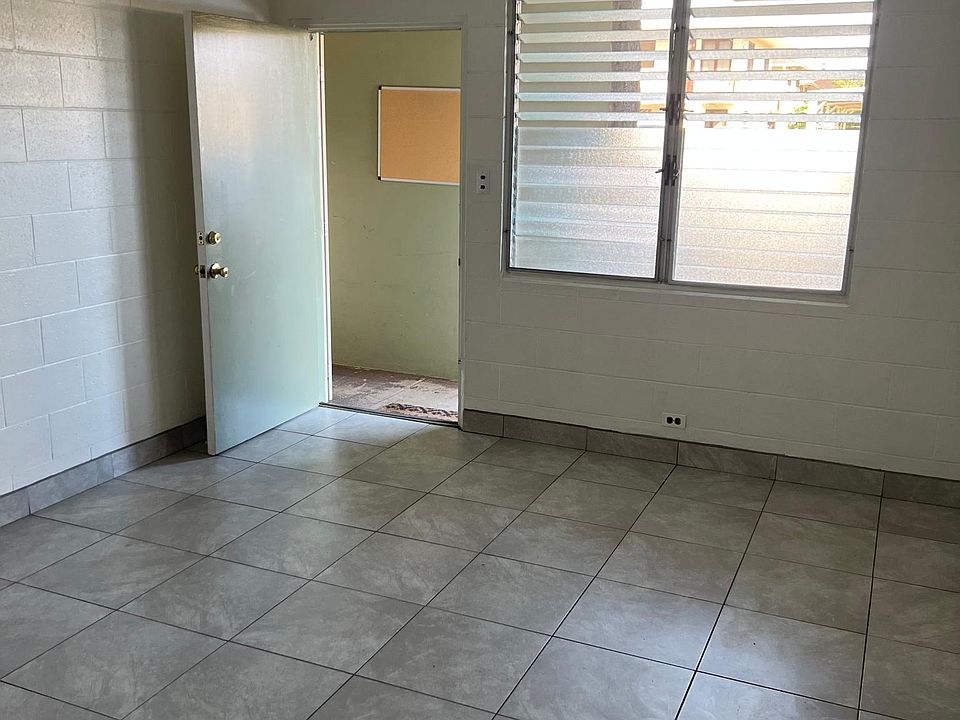1st image of 2568 Date St #105