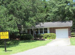 1118 Stratford Rd, Hanahan, SC 29410
