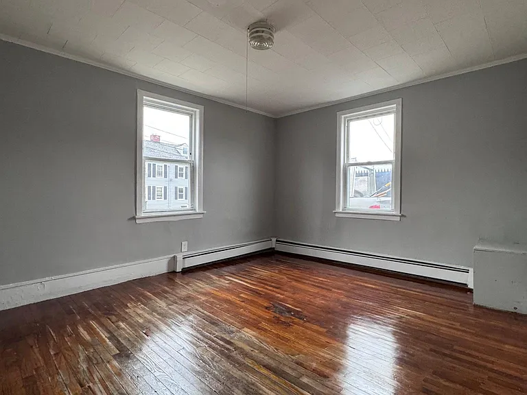 38 Prince Ave #E — Photo 23