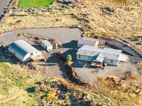 67710 N Lob Ln, Benton City, WA 99320