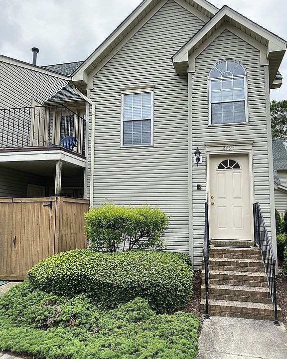 1st image of 2493 London Pointe Dr