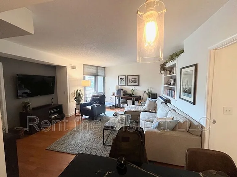 555 Massachusetts Ave NW #301 — Photo 6
