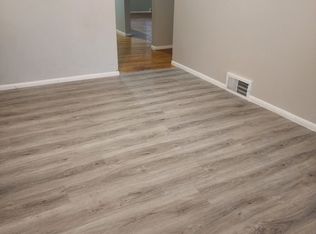 4651 Kingsley Dr, Warren, MI 48092